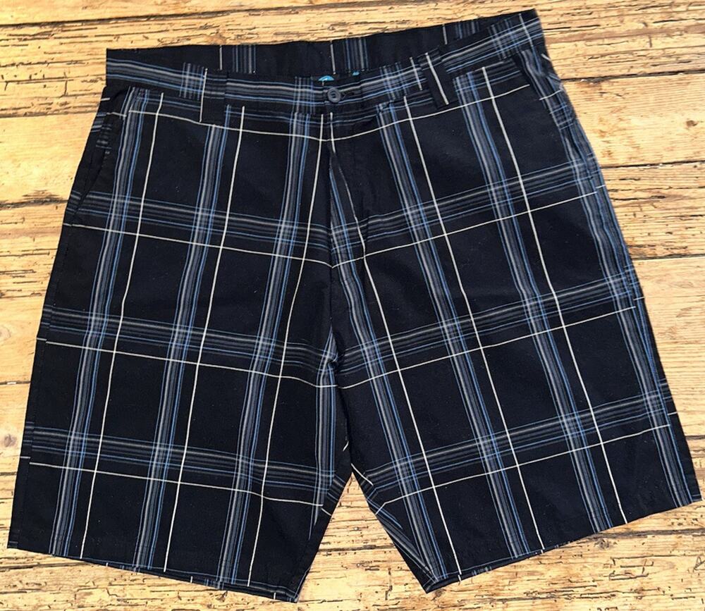 Burnside Men’s Size 40 Black Blue White Grey Plaid Bermuda Shorts